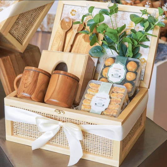 The "Artisanal Heritage" Gift Hamper